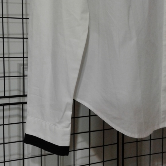 NEW* Cotton button down shirt NWT - Picture 3 of 4